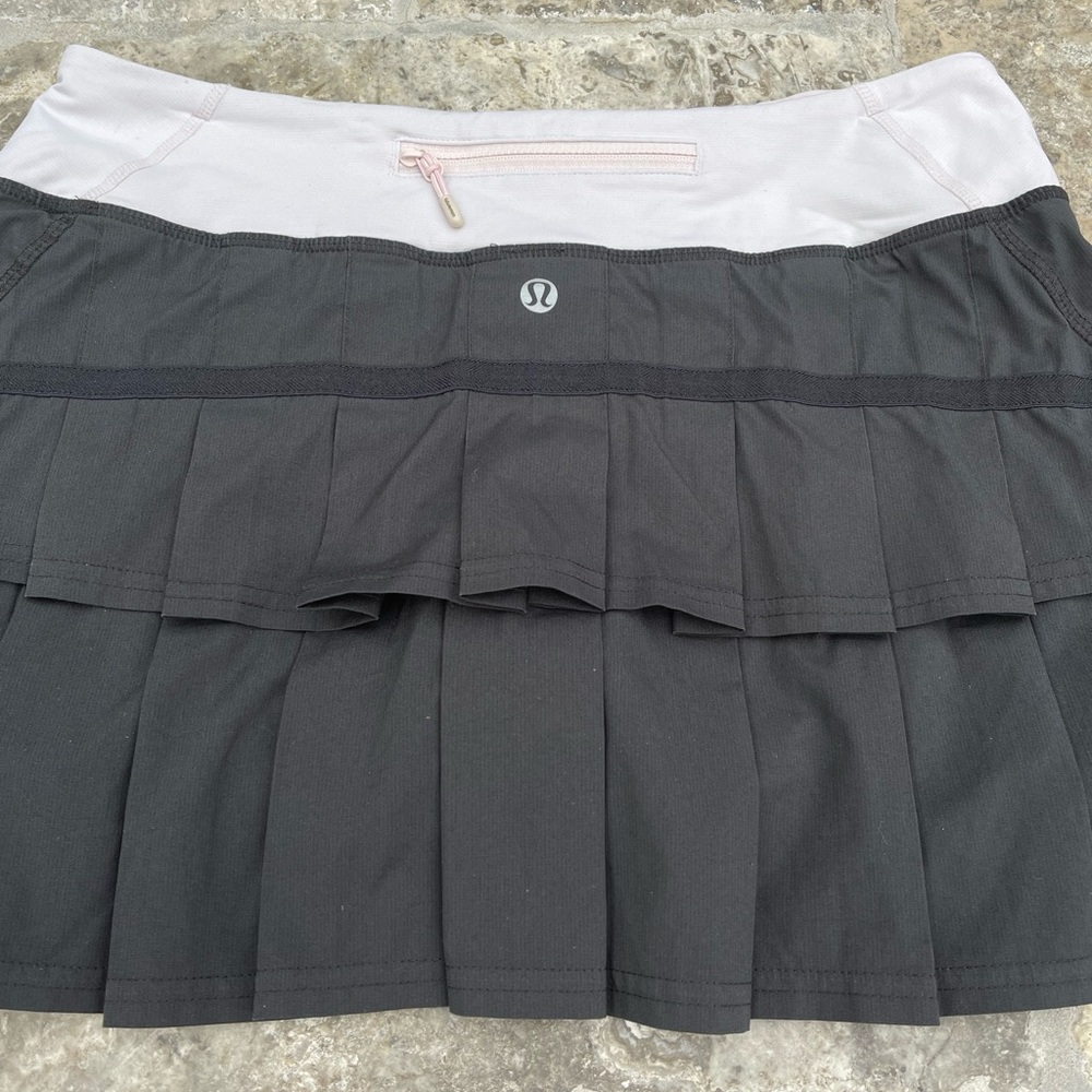 Lululemon run pace setter skirt baby/pale pink size 6 tennis skirt